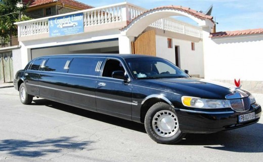 Lincoln Town Car 9m., 2003 (8-10 пасажера)